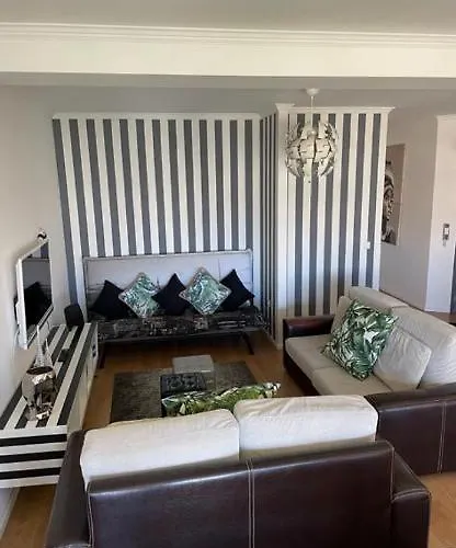 Poveira House 1